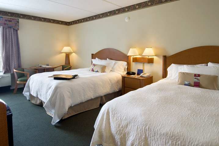Hampton Inn And Suites Houston Clear Lake Nasa Webster Room photo